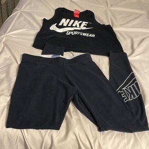 Womens Nike Two  Piece Set!